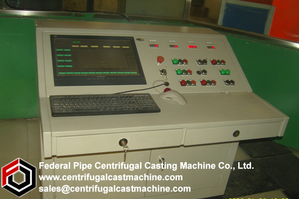 roller-supporting horizontal centrifugal casting machine